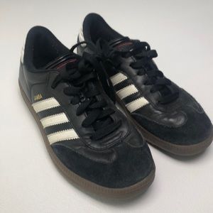 Used Black Adidas Samba size US 4